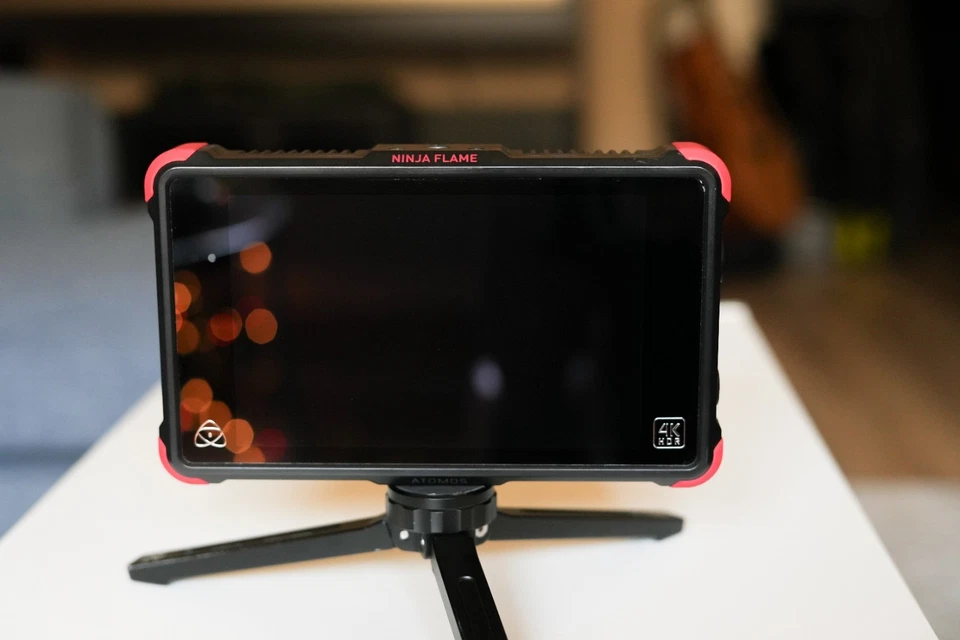 Atomos Ninja Flame + 480GB SSD + Estuche Rígido Apache 2800 Foto 2 de 4