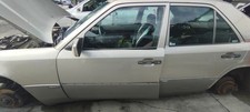 Porte avant et accessoires Mercedes 300