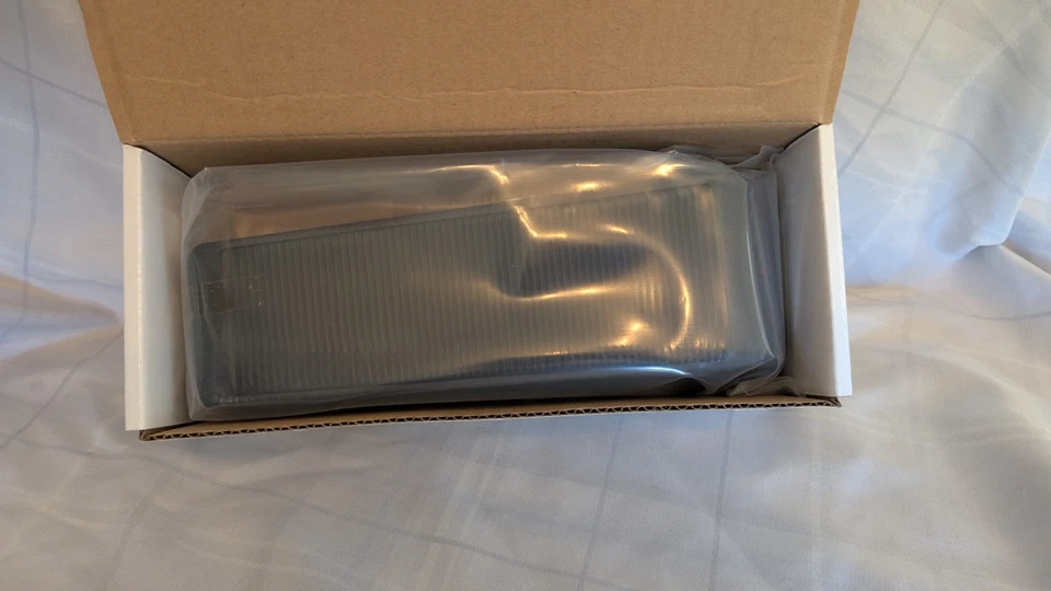 Pedal de efeitos de guitarra Modtone vintage Wah. Novo na caixa lacrada de fábrica - Imagem 2 de 4