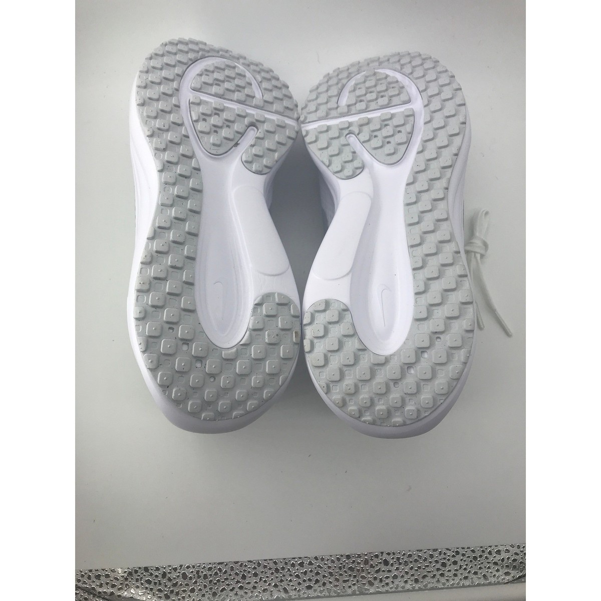 Nike Revolution 8 Womens Running Shoes White Pure Platinum HJ8485-101 Size 8 View 4