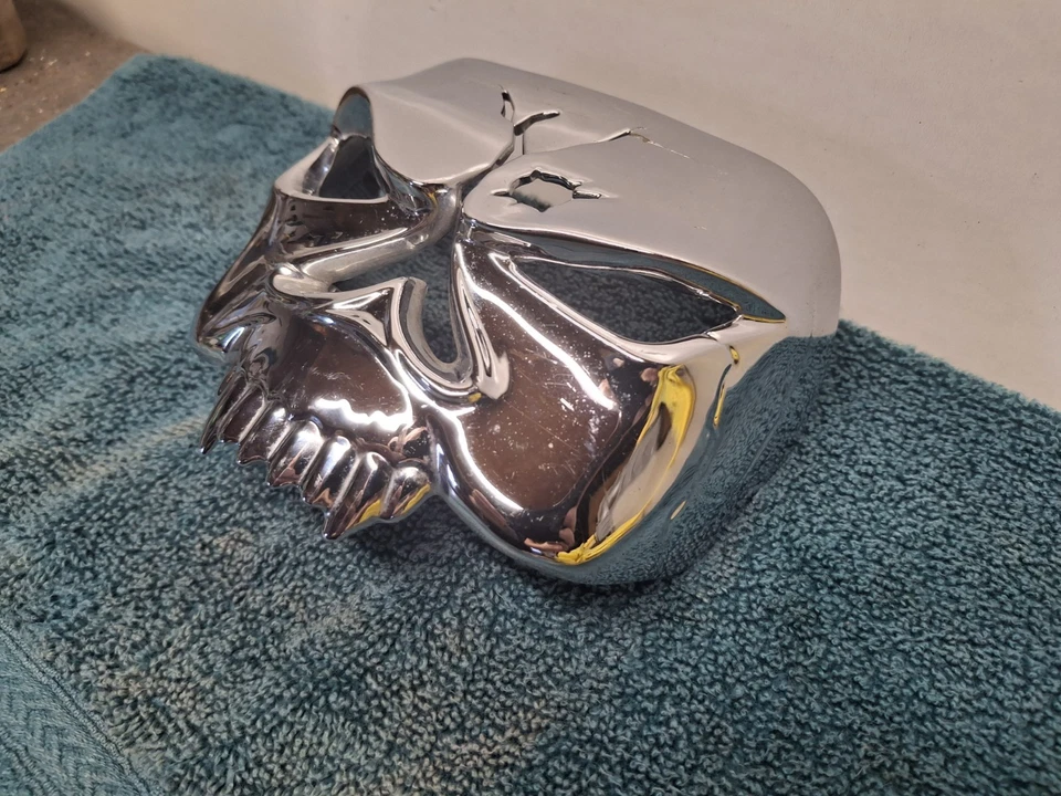 Kuryakyn Chrome Zombie SKULL Rear Taillight Cover FITS HARLEY-DAVIDSON - Image 2 of 4