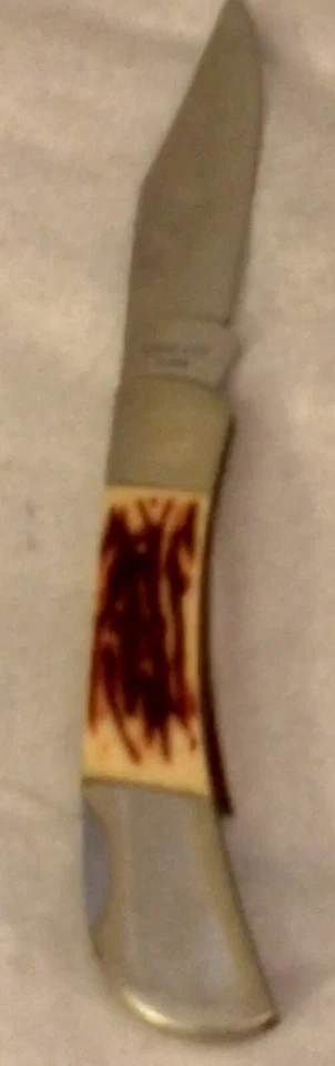 Navaja de Bolsillo Winchester Vintage Plegable Imitación Cuerno Mango Hoja Inoxidable Madera Foto 3 de 4