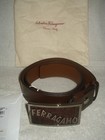 100% AUTHENTIC NEW MEN FERRAGAMO CROCODILE BUCKLE BROWN LEATHER BELT US 32/80 — photo 2