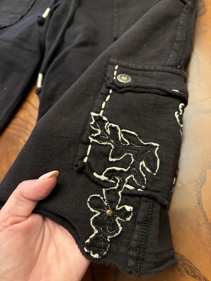 Twisted сердце длинный хлопок вышитый с карманами шорты P или XS - Изображение 3 из 4