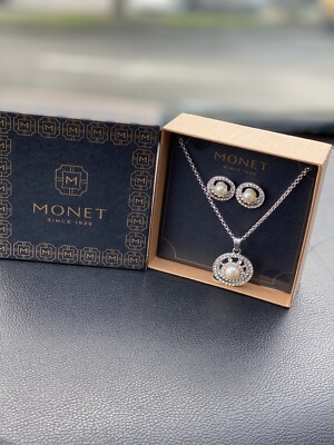 MONET💥NIB💥NECKLACE & EARRINGS SET | eBay