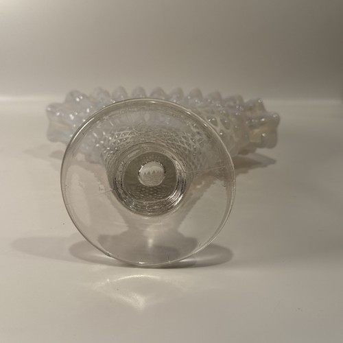 Vintage Fenton Opalescent Moonstone Hobnail Fan Vase 6" Vintage Glass Ruffles - Picture 5 of 6