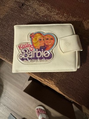 Vintage Mattel Kissing Barbie Off White Pleather Wallet 1979