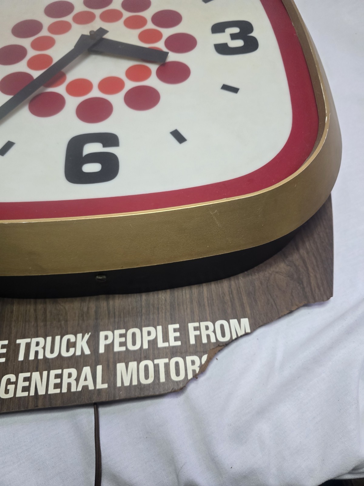 Vintage GMC Dealership Lighted Clock Display Corp International 1960s 70s Truck