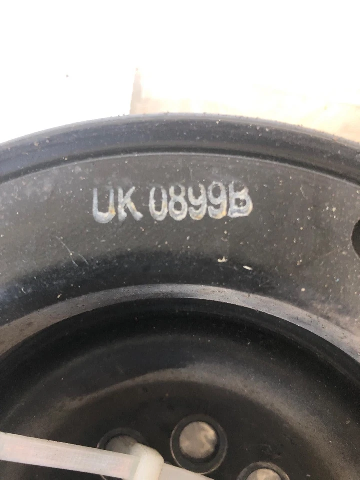 2000 VOLKSWAGEN PASSAT Harmonic Balancer Pulley Crankshaft Assembly OEM UK0899B - Image 4 of 4