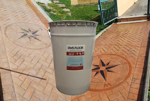 Resina trasparente professional per cemento e stampati antipolv lucida DWS FLOOR - Foto 14 di 30