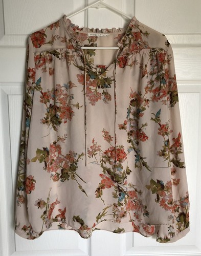 Violet + Claire Women's Top Peachy Floral Elegant Size Large - Picture 2 of 3