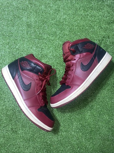 Jordan 1 Mid Reverse Banned Sz 9 2017 