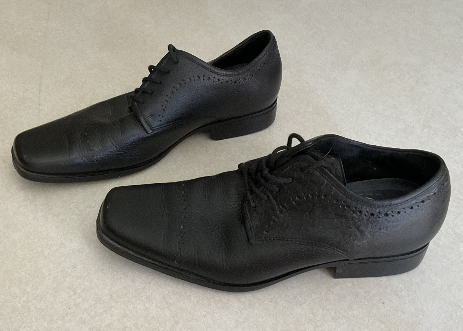 SAOLA Scarpe da uomo Rockport taglia US 12M scarpe eleganti Oxford in pelle nera indossate una volta!!!