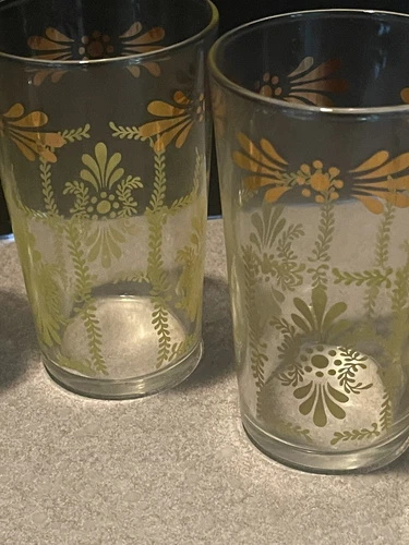 Vtg  Federal MCM Yellow and  Gold 5 Inch Drinking Glasses Set Of 8- Exquisite