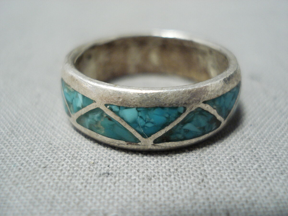 Very Old Authentic Vintage Native American Navajo Turquoise Inlay Sterling Silver Ring Very Old Authentic Vintage Native American Navajo Turquoise Inlay Sterling Silver Ring