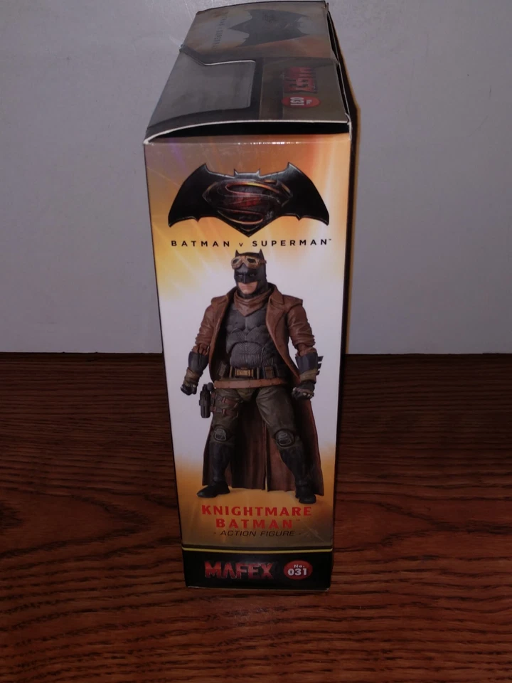 Mafex No.031 Pesadilla Batman Batman vs Superman Solo Caja e Inserto de Plástico Foto 4 de 4
