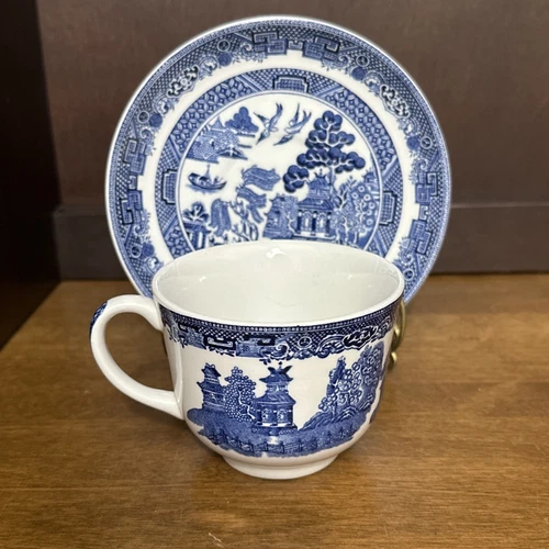 Blue Willow Tea Cup And Saucer Johnson Brothers Made In England