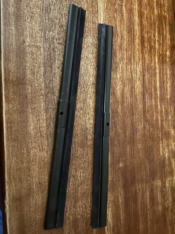 (2) M151A2 WINDSHIELD WIPER BLADES NEW OLD STOCK 2540-00-176-9405 ae