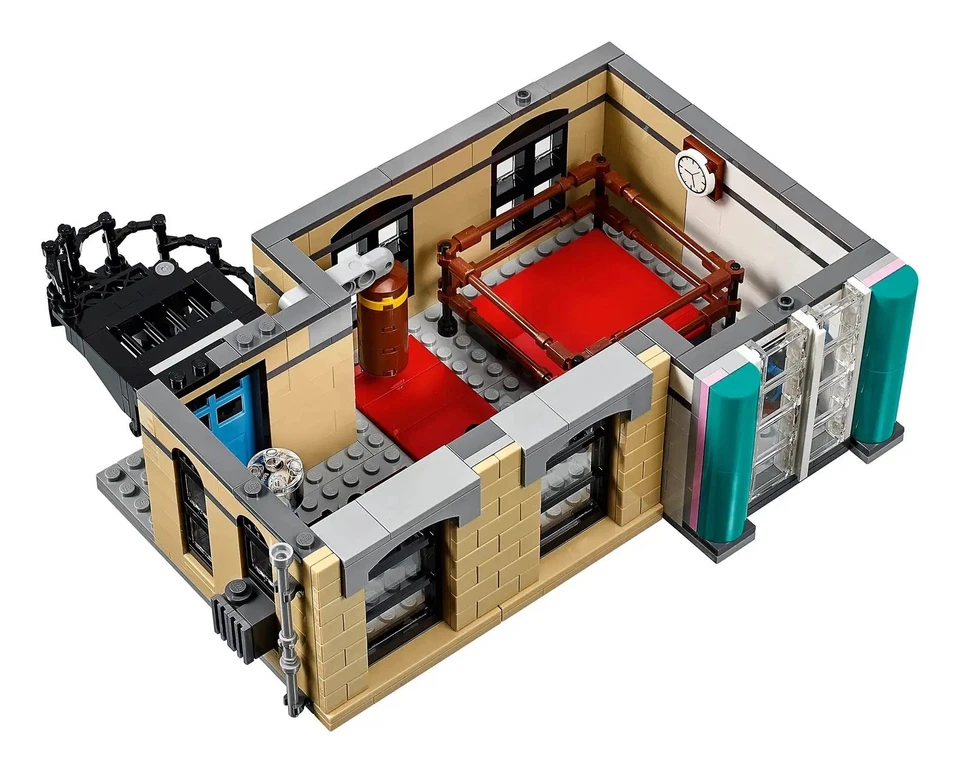 Unbuilt Lego Creator: Downtown Diner (10260) With 2480 Pieces. Generic Bricks - Image 3 of 4