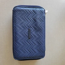 NEW UNOPENED Delta One First Class Blue MISSIONI Amenity Socks Pen Set Kit