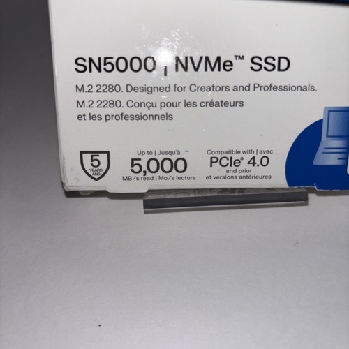 WD 500GB Blue SN5000 NVMe Internal Solid State Drive SSD WDS500G4B0E - Afbeelding 2 van 4