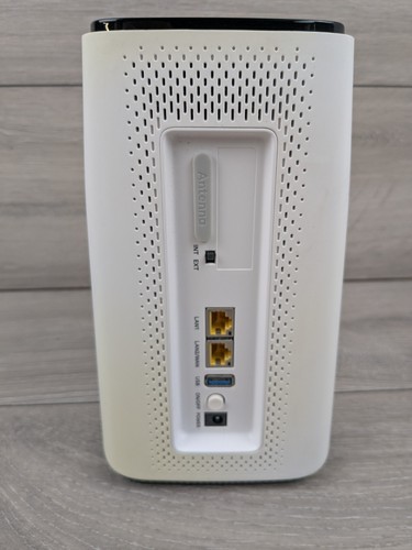 EE 5GEE 5G WiFi Smart Hub Mobiler Breitband Router mit Stromkabel - Bild 5 von 11