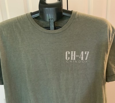 Chinook Helicopter Green  Distressed Tshirt Size XL Chest 46  Length 28 