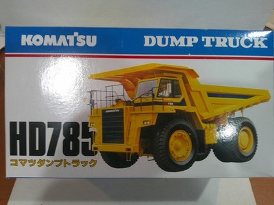 Replicars Komatsu HD785 Dump Truck Yellow 1:45 scale Never Displayed VG Box