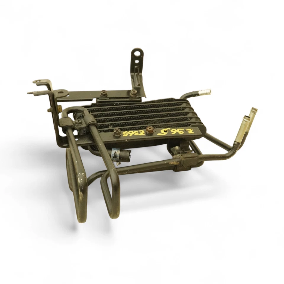 92-96 Lexus Sc300 Sc400 Z30 Engine Radiator Oil Cooler Front Unit 0240001180 Oem Foto 4 de 4