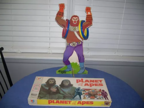 Rare Vintage 1973 POTA Planet of the Apes Ring Toss & Board Game
