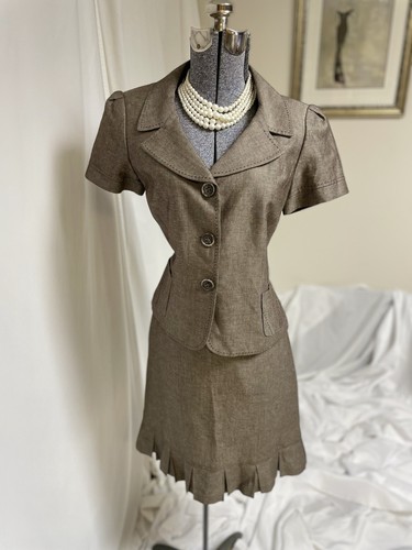 NEW Tahari ASL Skirt Suit Size 6 Two Piece Set Pockets Luxurious Linen Light - Picture 14 of 24