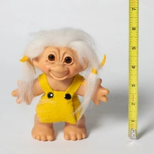 Vintage 1960s Thomas Dam 5" troll. All original and in excellent condition.