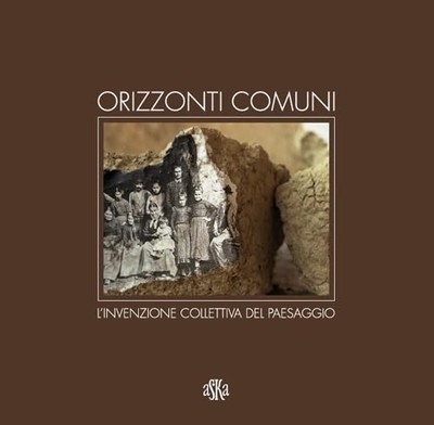 Paolo De Simoni Orizzonti comuni. L'invenzione collett (Taschenbuch) (US IMPORT)