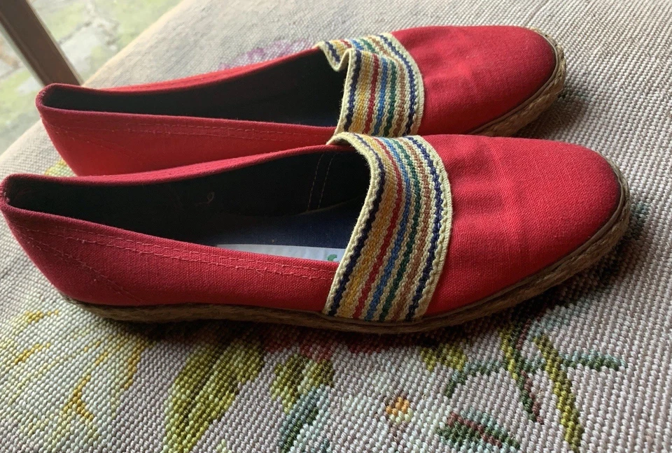 Zapatos boho mocasines planos de lona sin cordones Grasshoppers de colección 10/10,5 cuñas rojos Foto 2 de 4