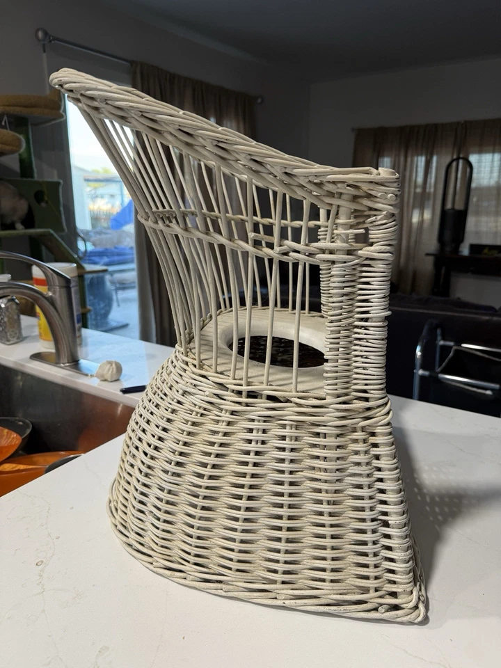 Antigua silla victoriana de mimbre para ir al baño niños niños antigua vintage de ratán 15" H. Foto 4 de 4