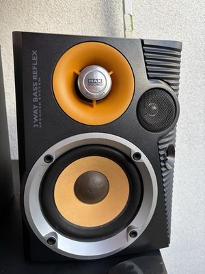 Philips FW-C527/37 Mini Hi-Fi System - 3-CD Changer, Dual Cassette