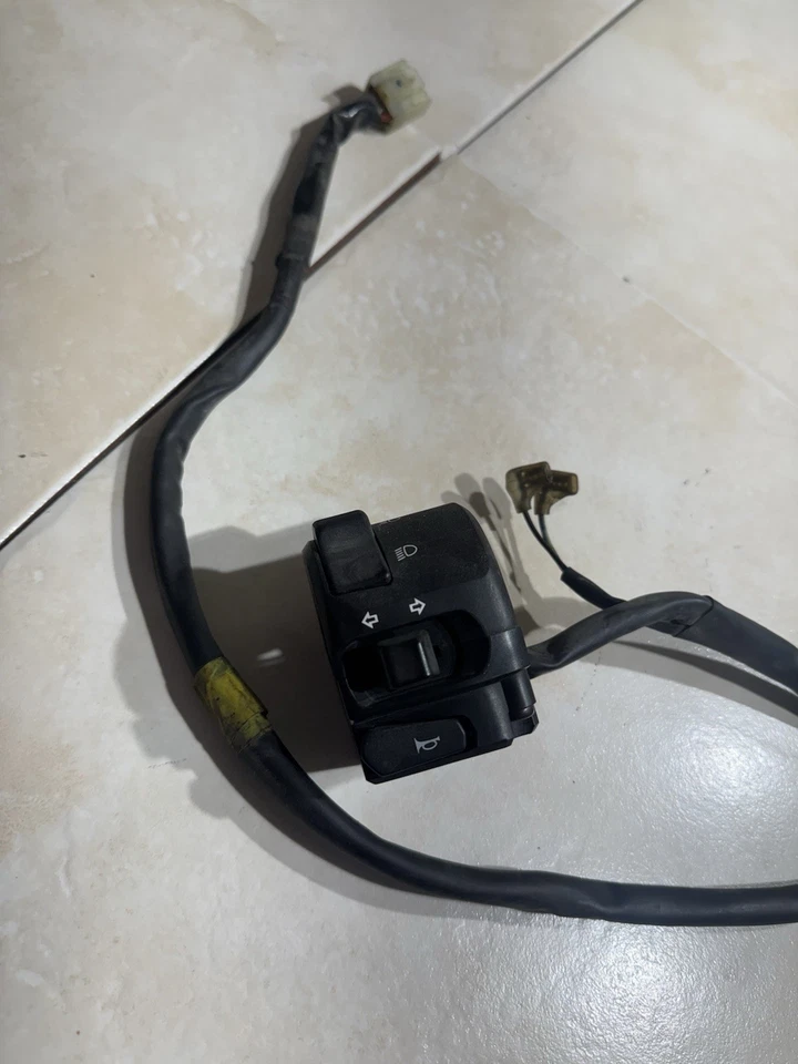 2003-2005 YAMAHA YZF R6 YZF-R6 LEFT HORN SIGNALS SWITCH SWITCHES - Image 2 of 4
