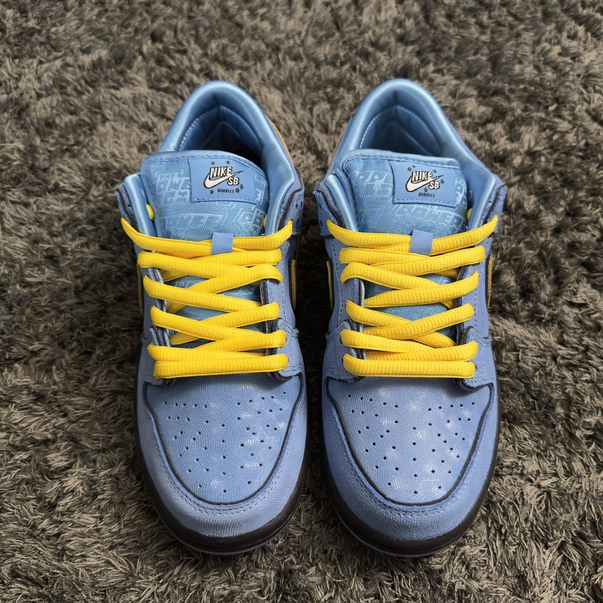 Nike SB Dunk Low x Powerpuff Girls Bubbles - Size 6M/7.5W In Nike SB Dunk Low x Powerpuff Girls Bubbles - Size 6M/7.5W In
