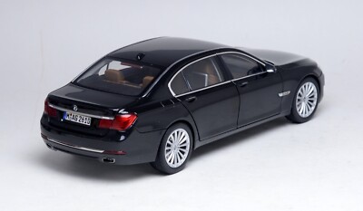 1/18 Kyosho BMW 750LI F02 Black Dealer Version | eBay