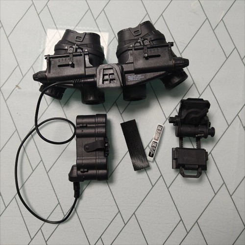 FMA Luminous Dummy GPNVG 18 Model NVG Night Vision / L4G24 Helmet NVG Mount - Picture 16 of 29