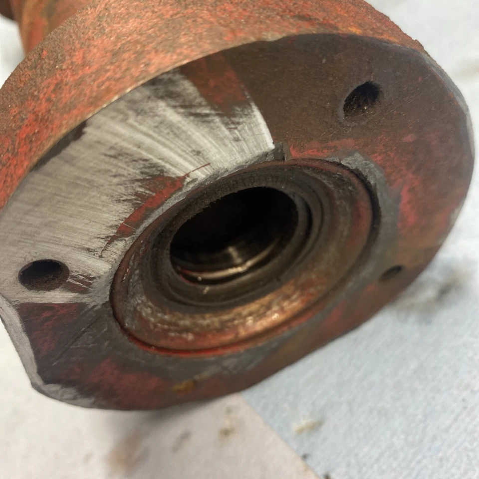 Snapper 1855 tractor de césped eje trasero eje manga lado derecho Foto 2 de 4