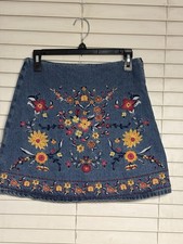 Harper Heritage Y2K Denim Skirt Embroidered Floral Side Zip Boho Hippie Medium