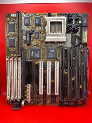 Intel 0226247 Socket 7 Motherboard SKU 1526