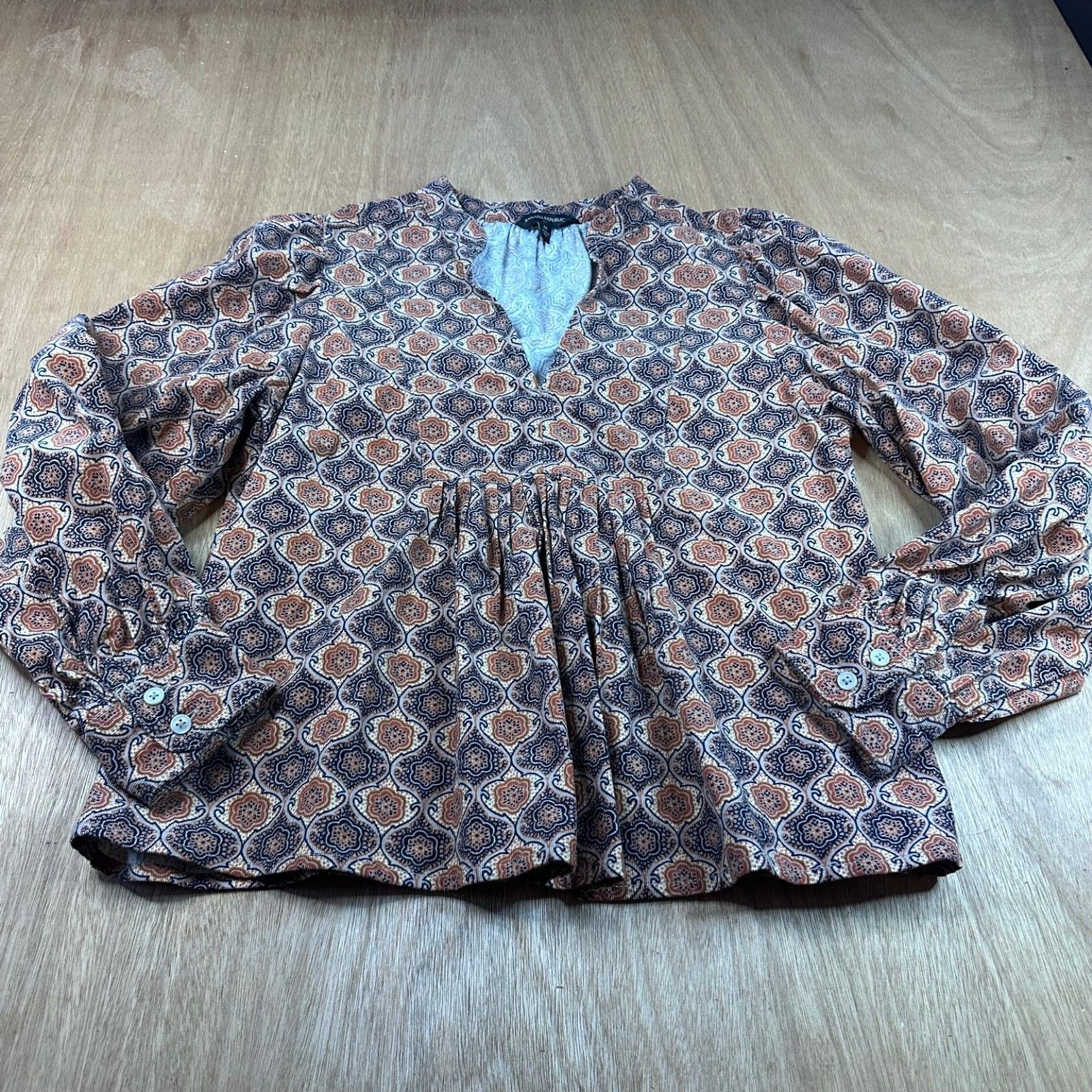 Banana Republic Boho Peasant Blouse Medium Cotton Corduroy Feel Brown Print