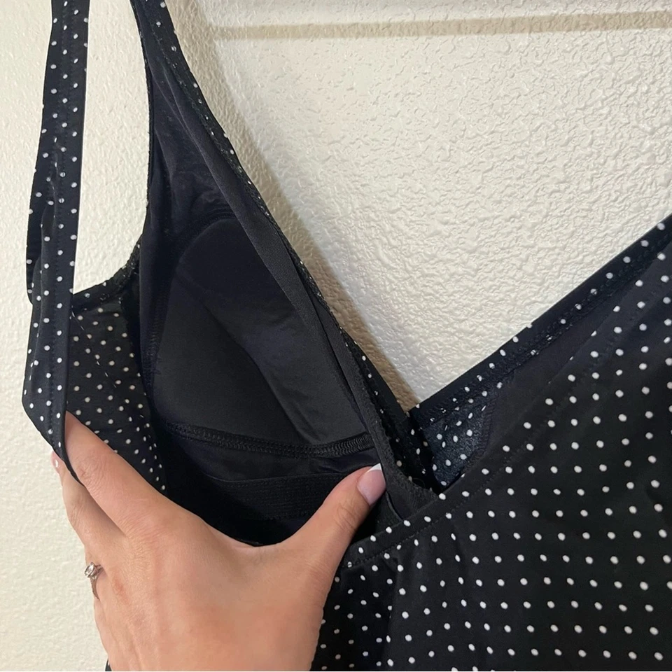 Traje de baño Miraclesuit 63488 negro blanco lunares una pieza 16 plus Foto 4 de 4