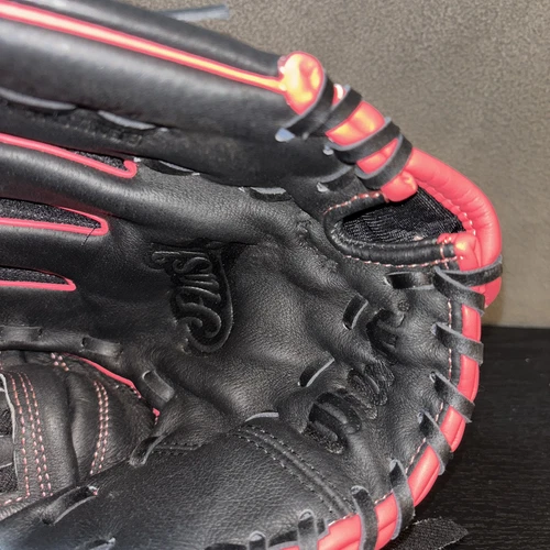 Wilson Girls 2022 Flash Series 11.5" A04RF22115 Fastpitch Softball Glove - Picture 6 of 7
