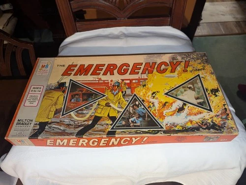 THE EMERGENCY Board Game 1974 TV SHOW tie in Family Kids Vintage milton bradley