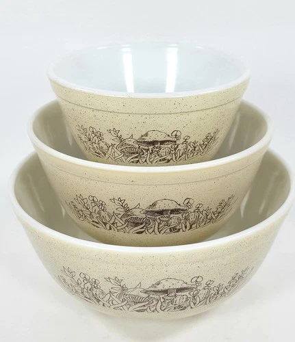Pyrex Vintage Mixing Bowl Forest Fancies Mushroom Pattern Bowls