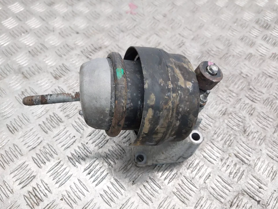 LEXUS LS460 MK4 XF40 4.6 PETROL ENGINE MOUNT SUPPORT BRACKET 2007 - Image 2 of 4