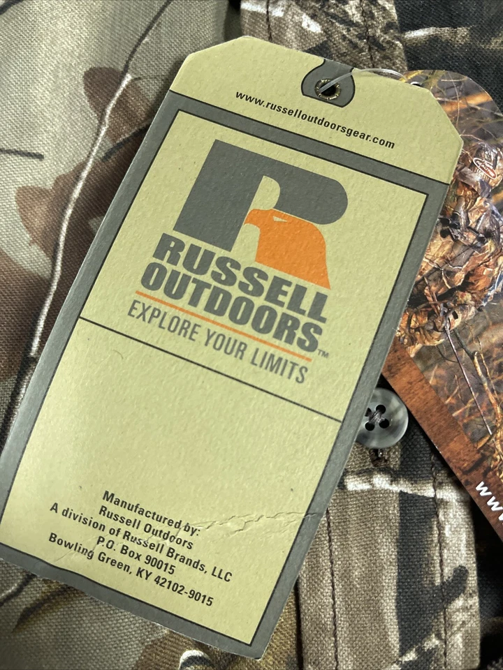 Russell OUTDOORS Realtree AP Camo Women’s LARGE Button HUNTING Shirt - Image 3 of 4